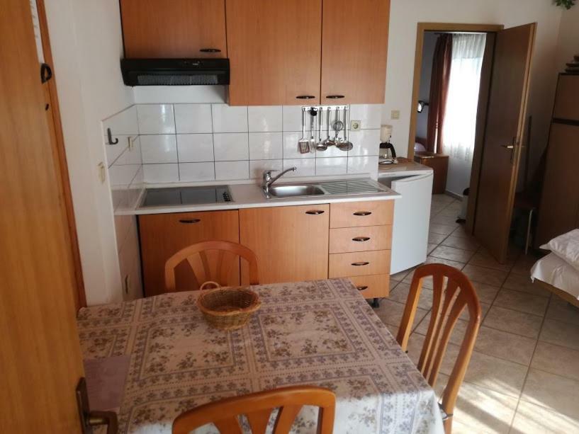 Apartmani Marijana Selce Kültér fotó